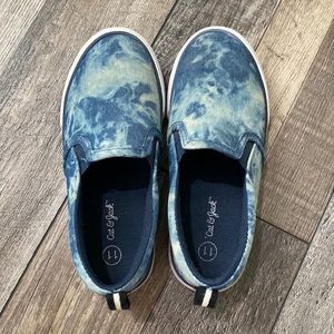 Boys slip-on sneakers